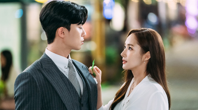 What's Wrong With Secretary Kim Romance